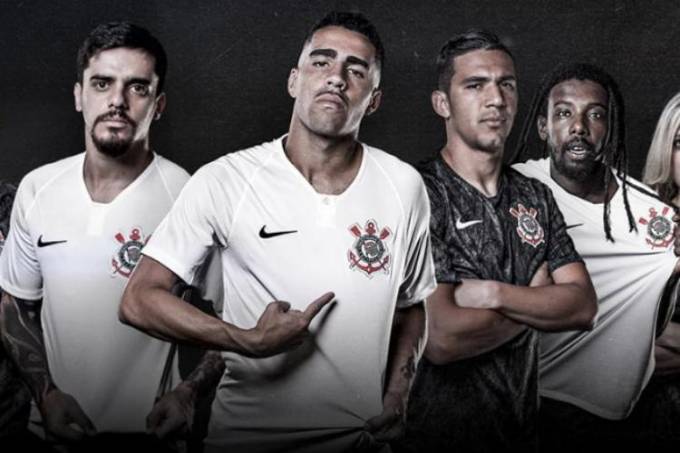 Camisas-do-Corinthians